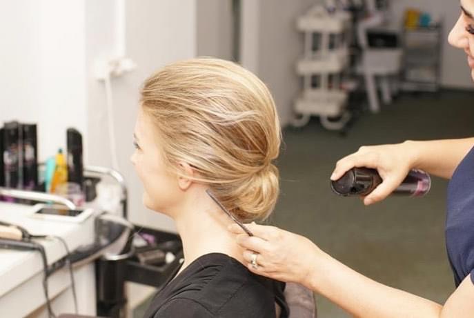 Make-up & Hairstyling