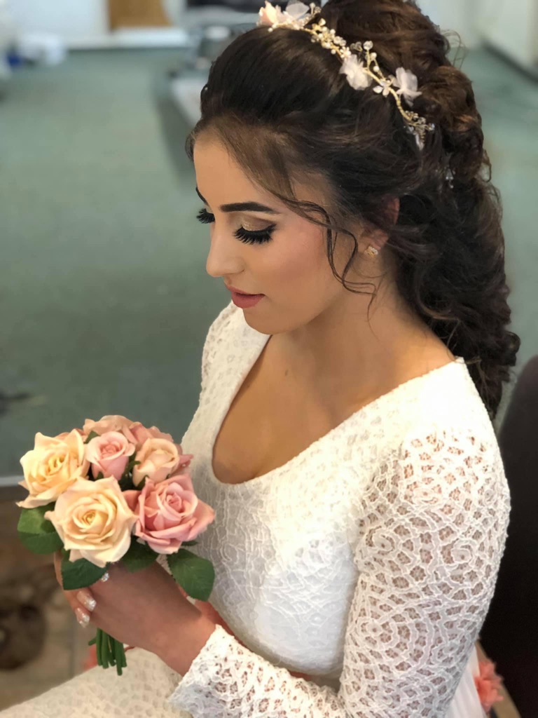 Make-up & Hairstyling