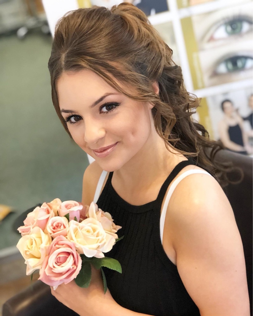 Make-up & Hairstyling