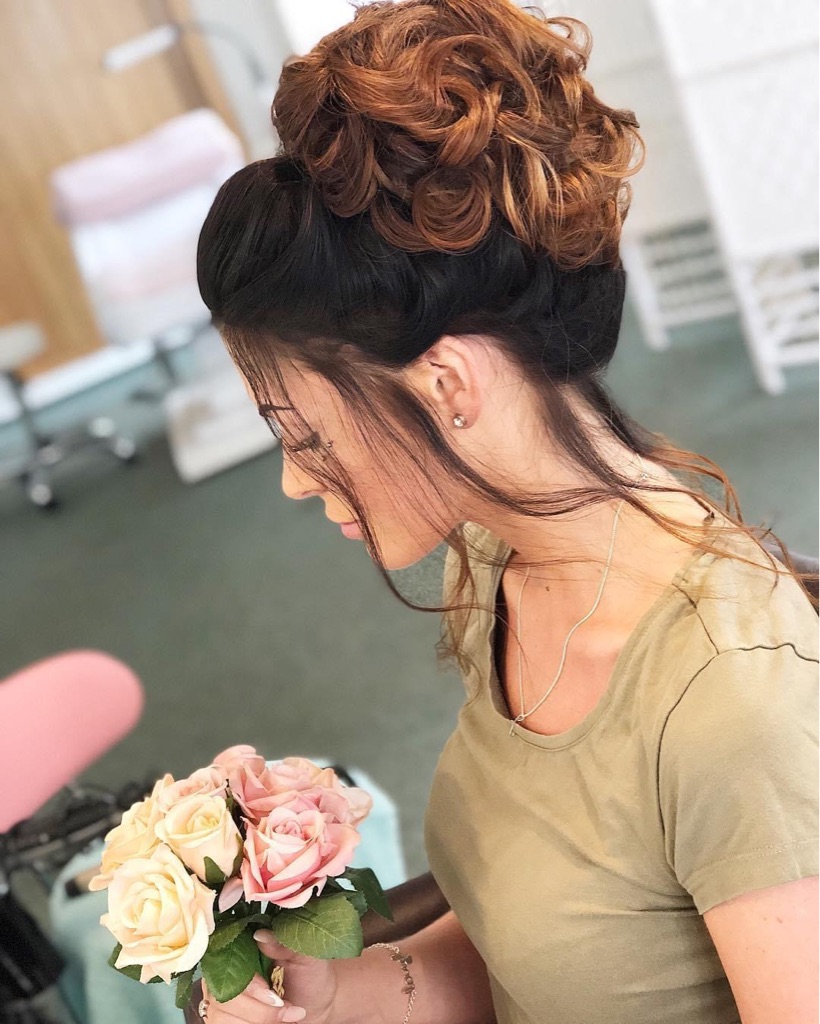 Make-up & Hairstyling